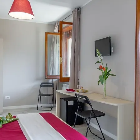 Rosemary Oda ve Kahvaltı Roma